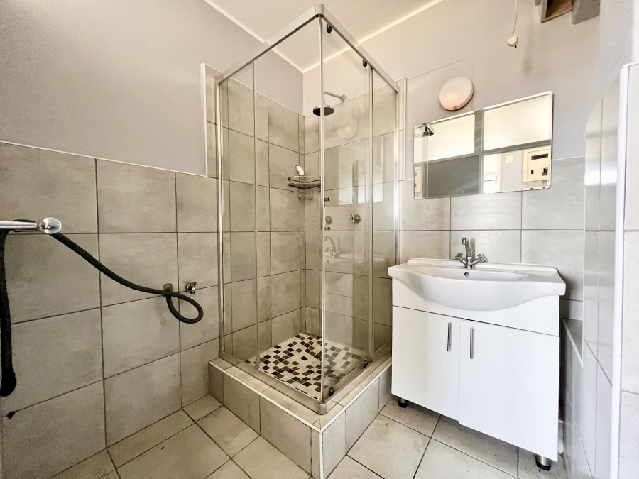 3 Bedroom Property for Sale in Bellville Central Western Cape